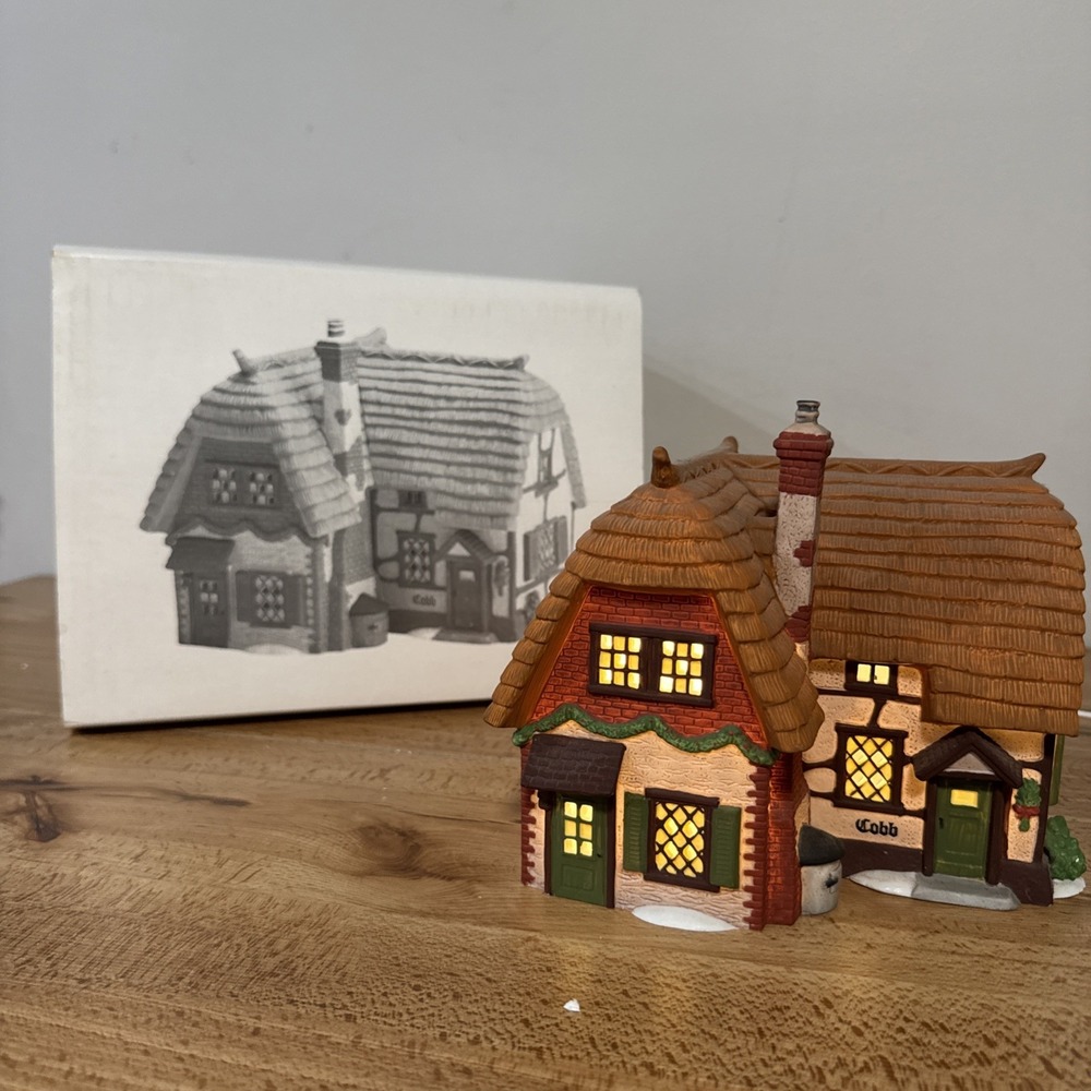 Cobb Cottage 1994 -Department 56, Dickens Village Series, #58246, Light & Box